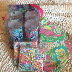 Lilly Pulitzer Table Set Tablecloth Cups Napkins